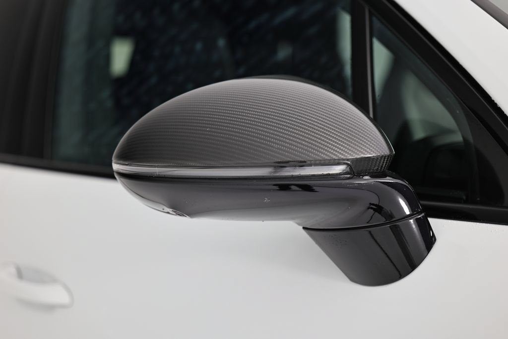 Certified 2025 Porsche Cayenne GTS AWD/4WD image 16