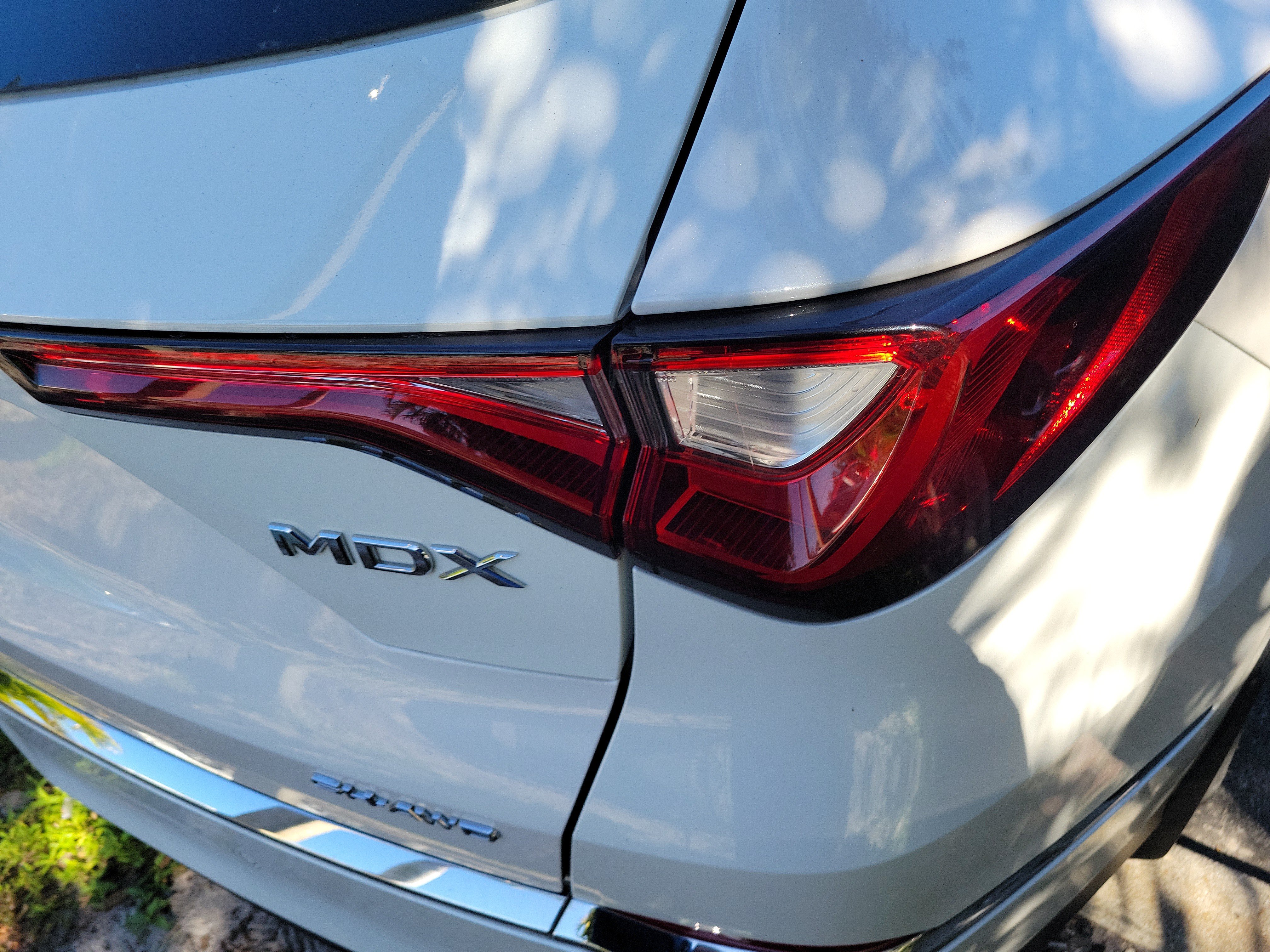 Used 2023 Acura MDX w/ Technology Package AWD/4WD image 11