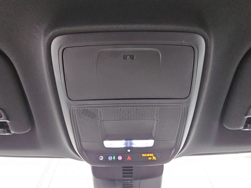 New 2026 GMC Acadia Elevation w/ Black Edition FWD image 22