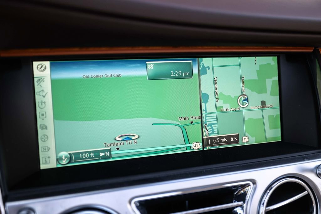 Used 2016 Rolls-Royce Dawn image 37