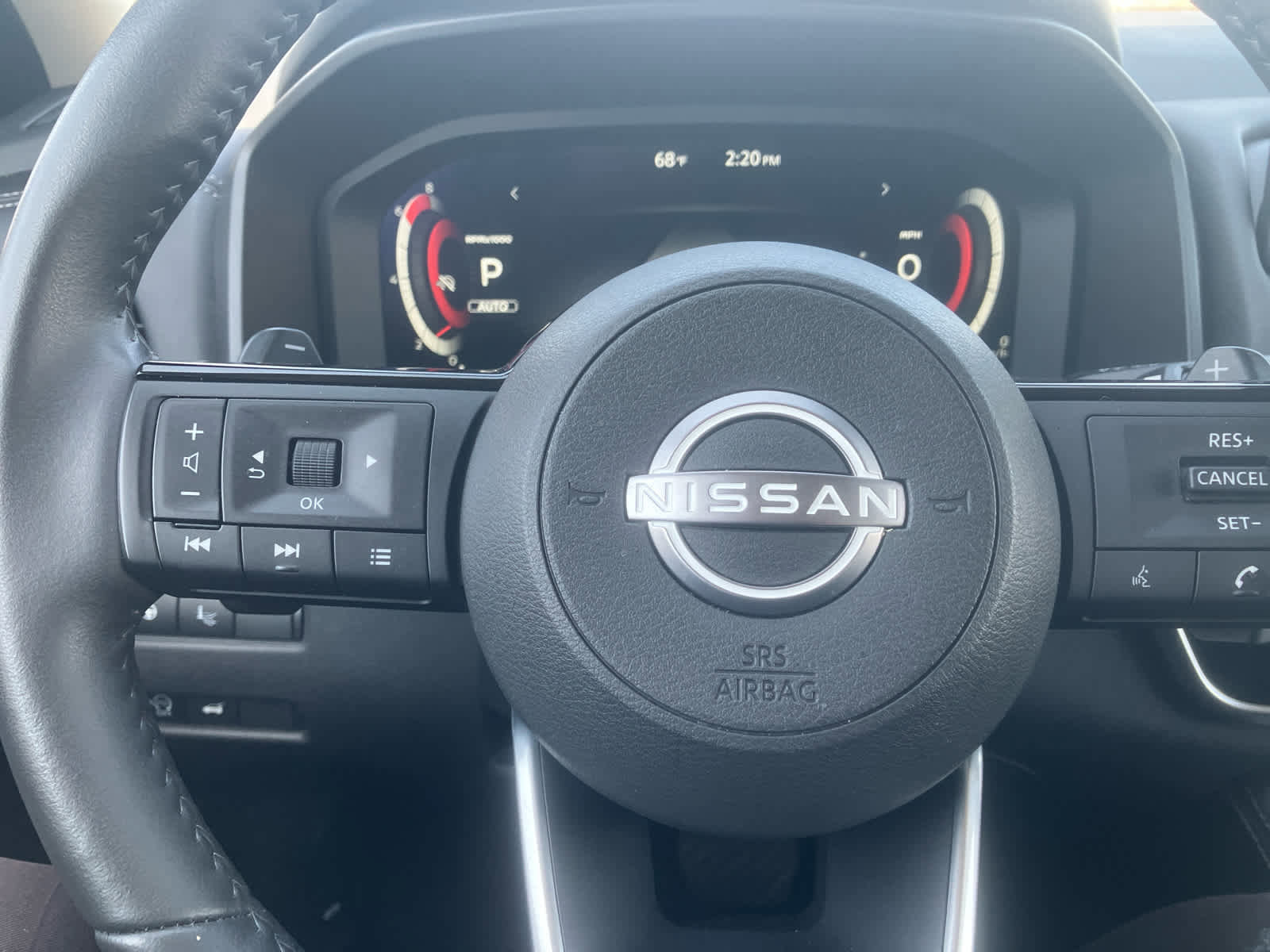 Used 2024 Nissan Rogue Platinum w/ Platinum Premium Package image 16