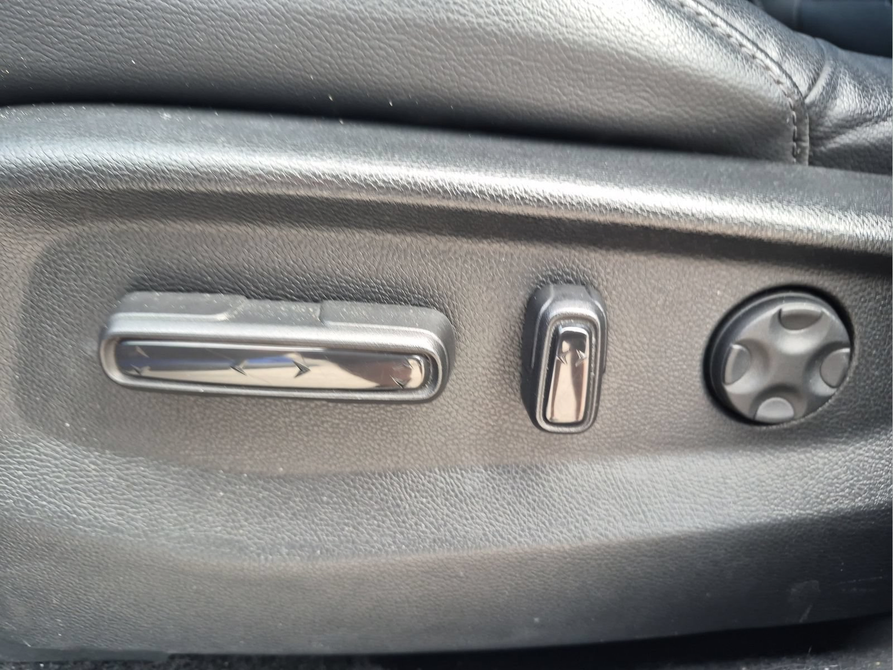 Certified 2020 Honda CR-V Touring image 11