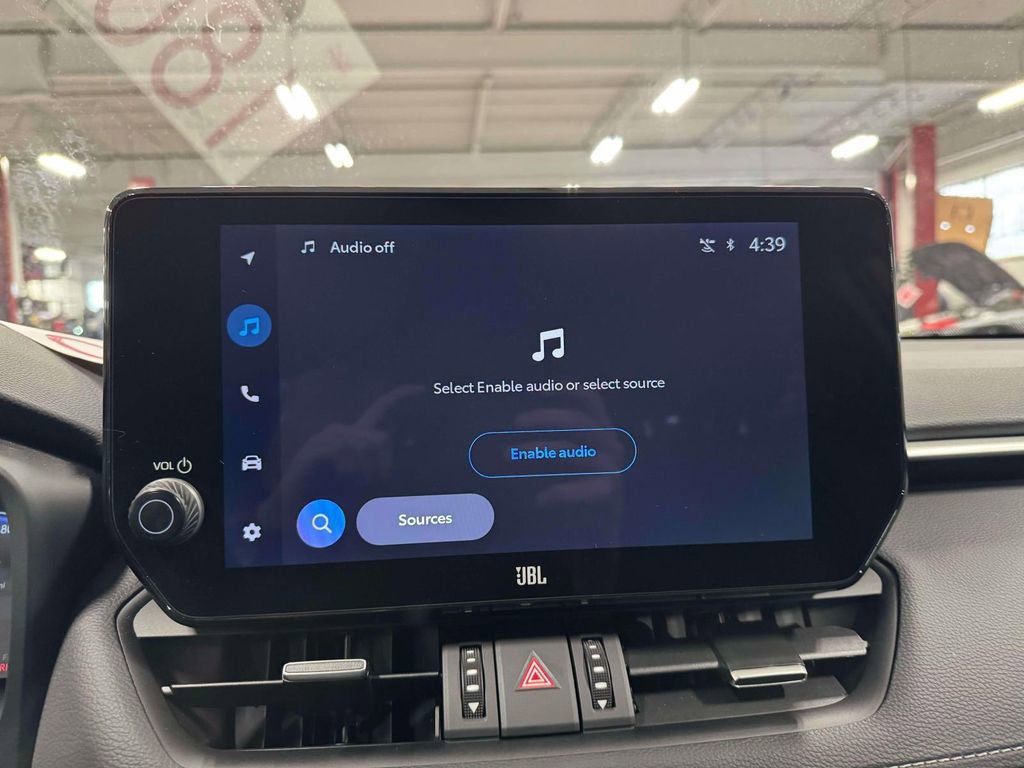 Used 2025 Toyota RAV4 Limited w/ Advanced Technology Package image 27