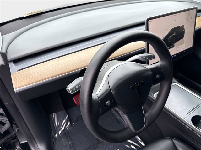 Used 2023 Tesla Model Y Long Range image 20