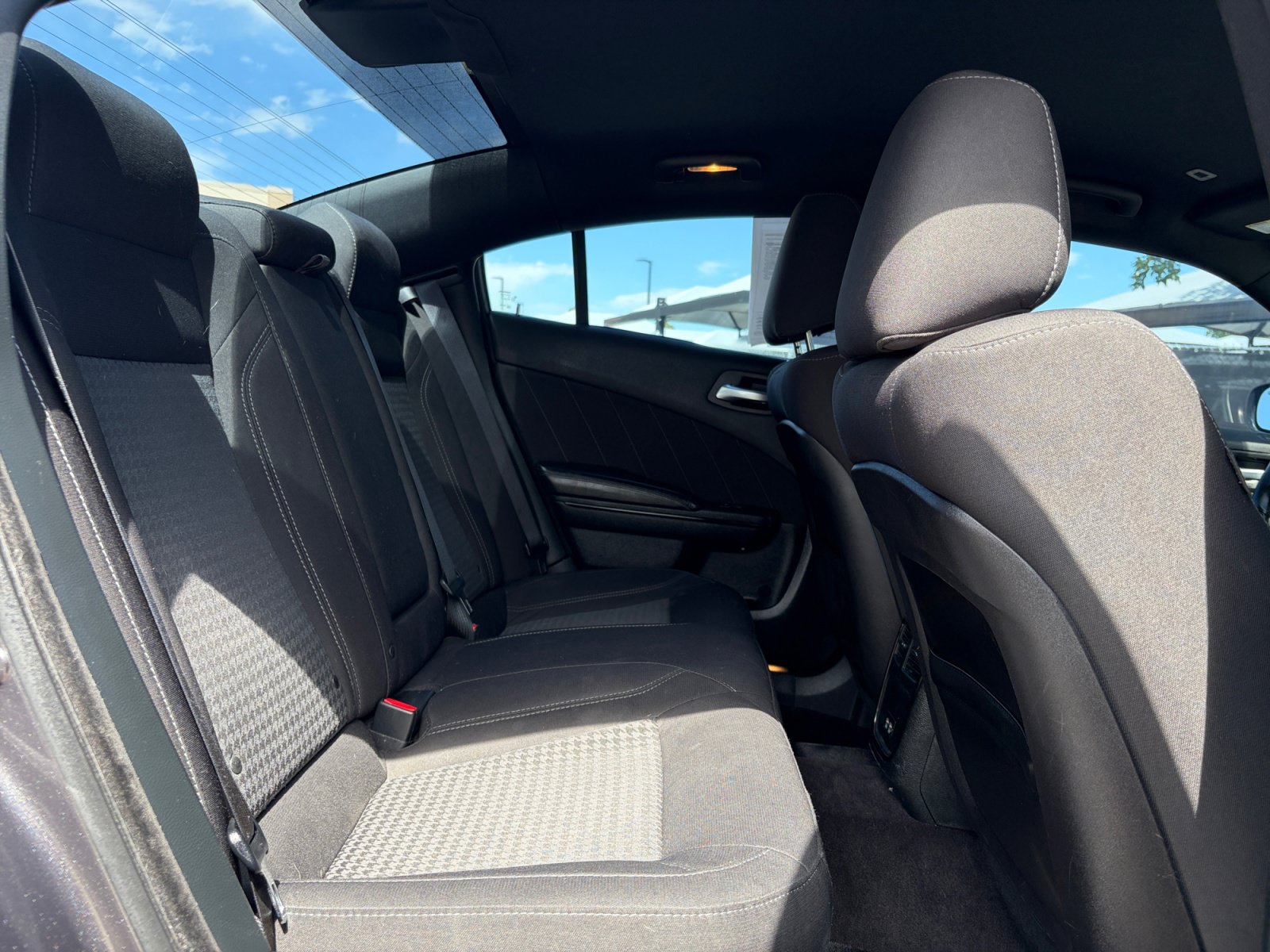 Used 2018 Dodge Charger GT w/ Blacktop Package AWD/4WD image 30
