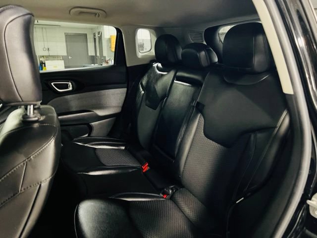 Used 2022 Jeep Compass Latitude FWD image 26