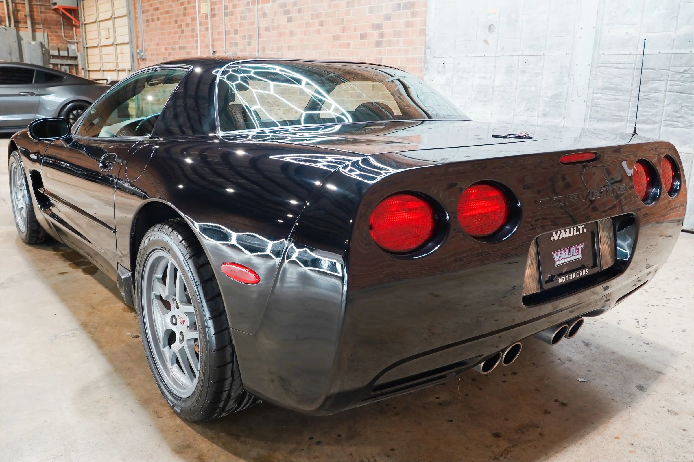 Used 2002 Chevrolet Corvette Z06 w/ Memory Pkg RWD image 19
