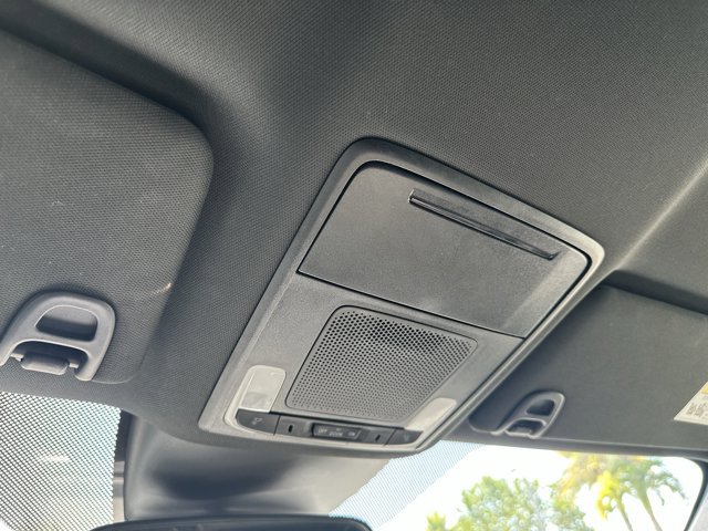 Used 2024 Honda Pilot Sport image 17