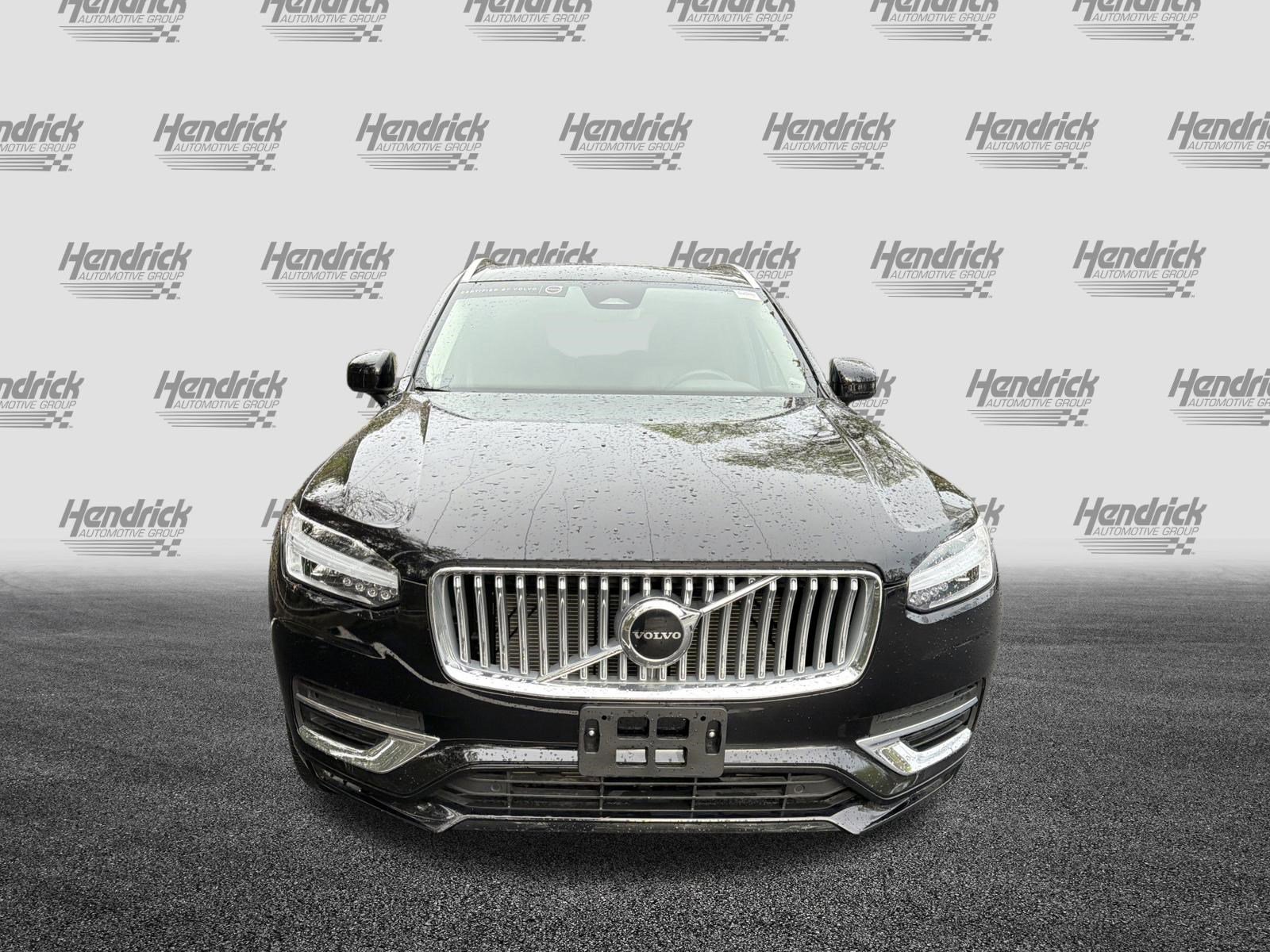 Certified 2025 Volvo XC90 B5 Core image 3