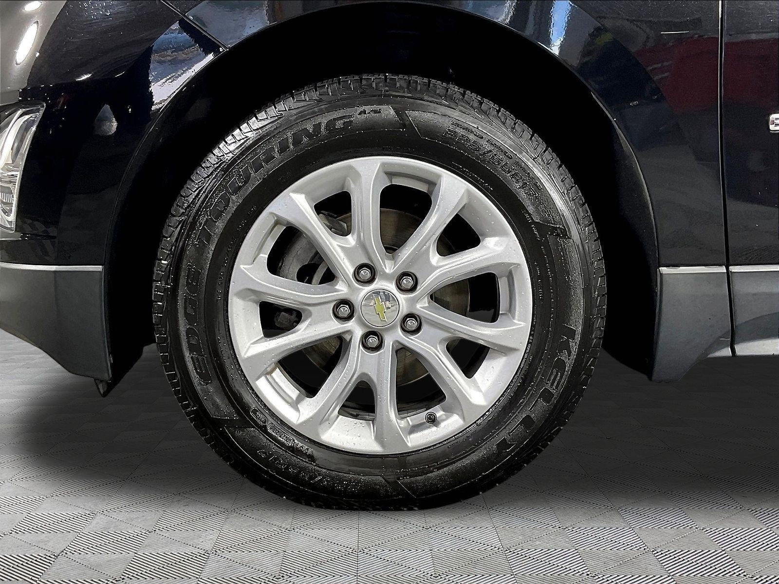 Used 2018 Chevrolet Equinox LT AWD/4WD image 32
