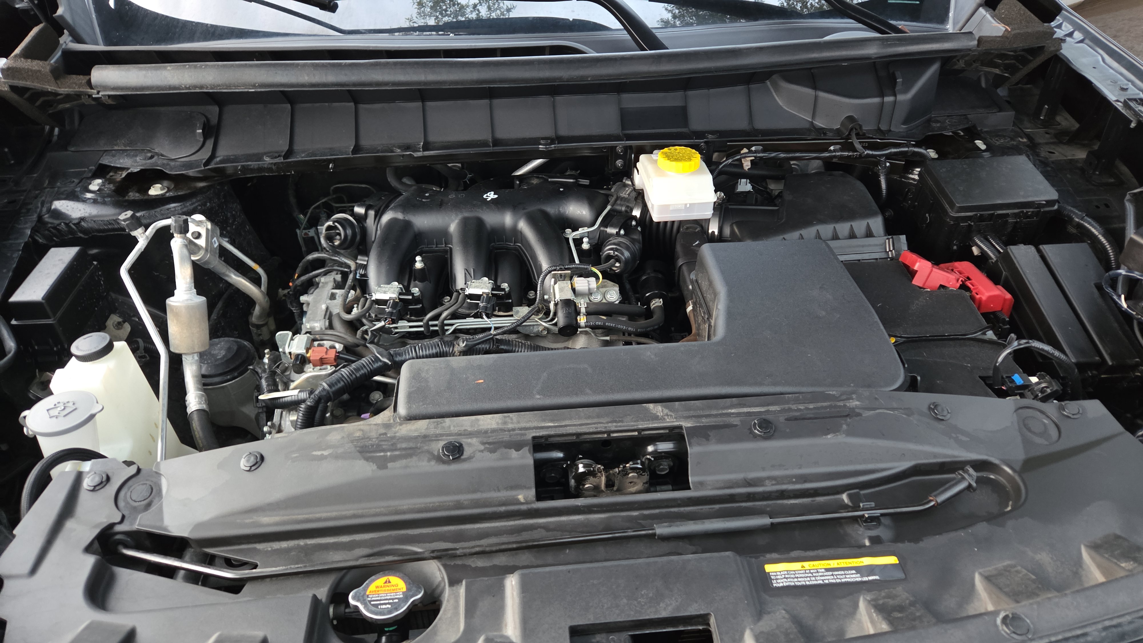 Used 2024 Nissan Pathfinder SV image 20