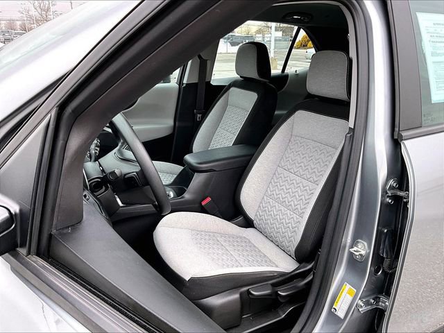 Used 2023 Chevrolet Equinox LS image 10