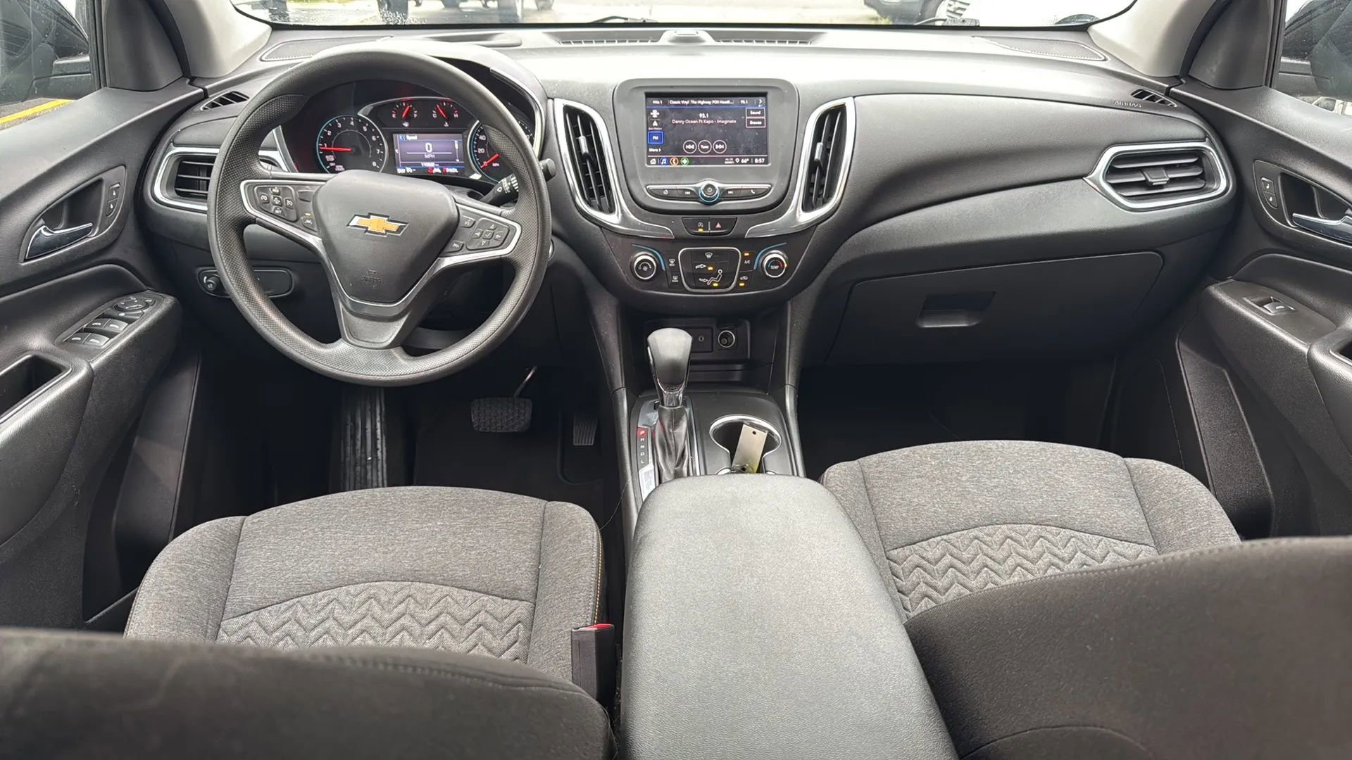 Used 2022 Chevrolet Equinox LT image 30