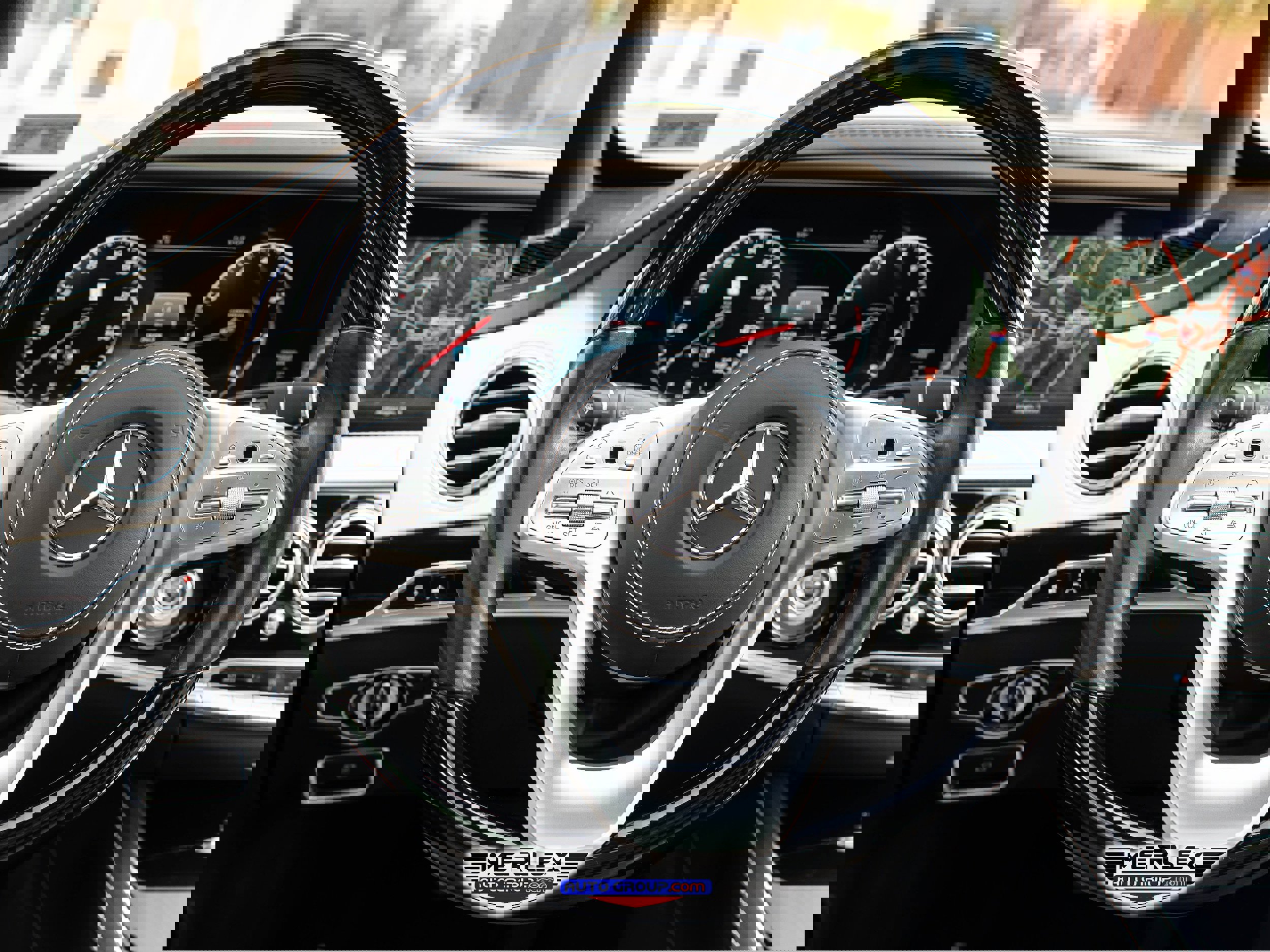 Used 2018 Mercedes-Benz S 560 4MATIC Sedan image 24