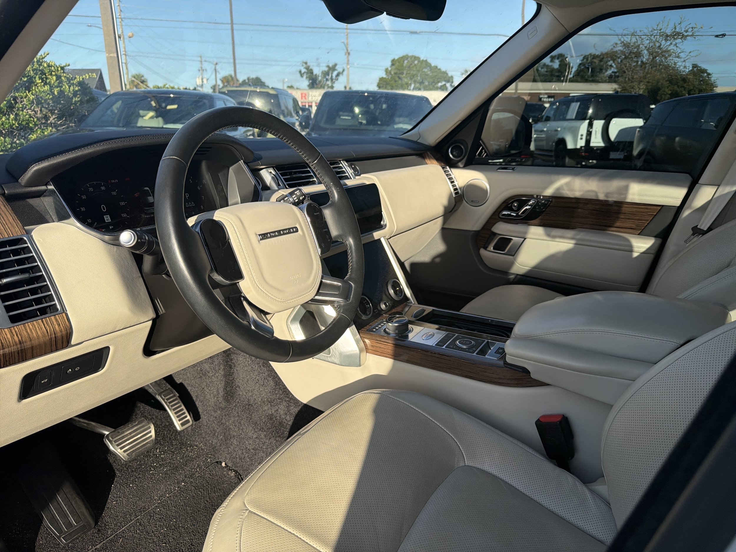Used 2022 Land Rover Range Rover Westminster Edition AWD/4WD image 6
