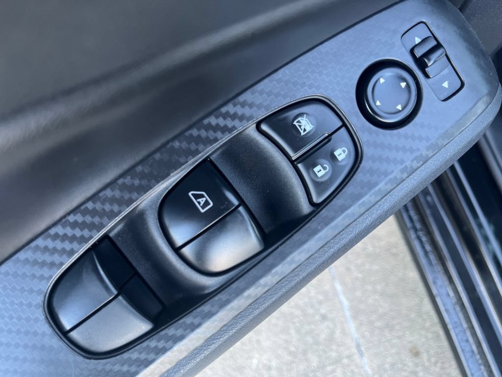 Certified 2022 Nissan Altima 2.5 SV FWD image 15