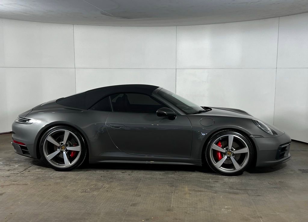 Certified 2020 Porsche 911 Carrera 4S image 8