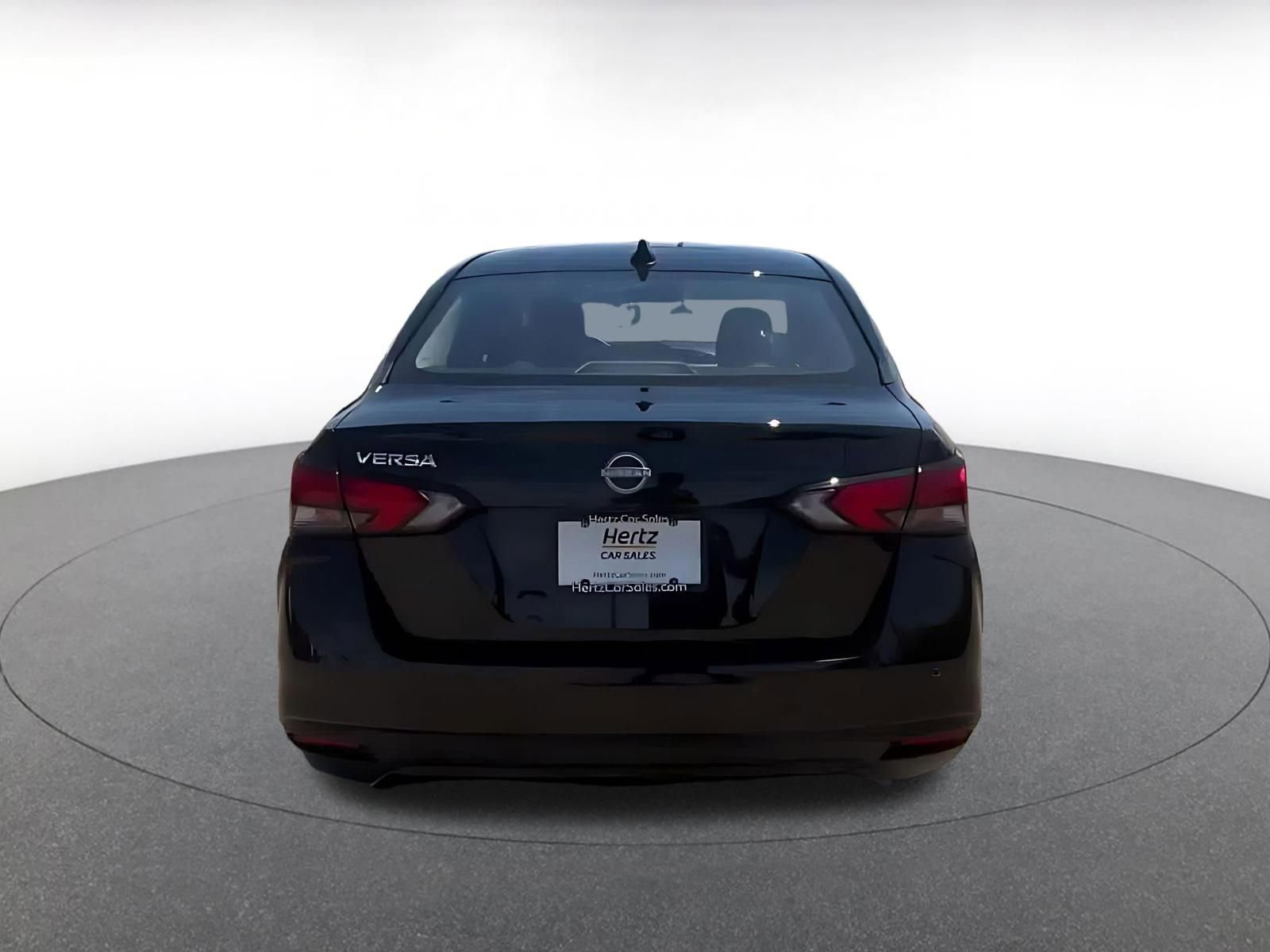 Used 2025 Nissan Versa SV FWD image 12
