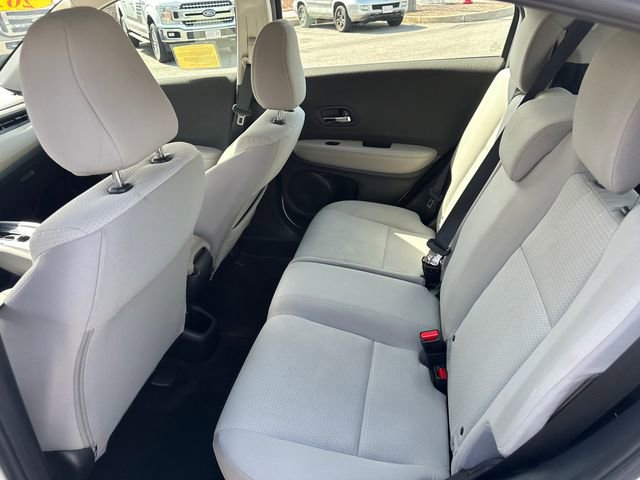 Used 2022 Honda HR-V LX image 17