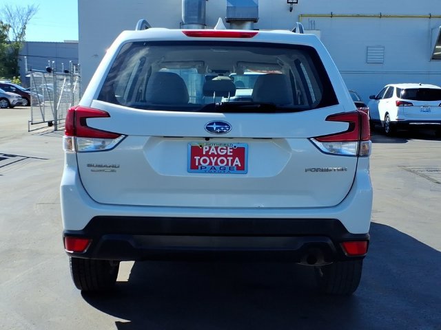 Used 2021 Subaru Forester AWD/4WD image 5