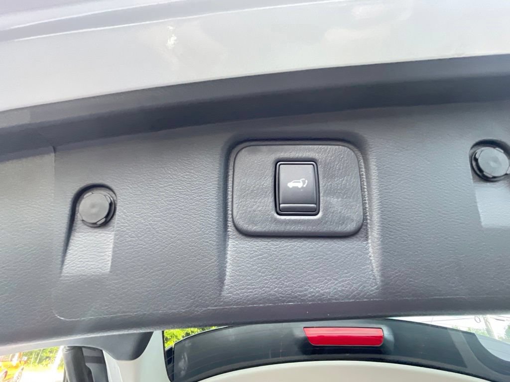 Certified 2024 Nissan Murano SL AWD/4WD image 16