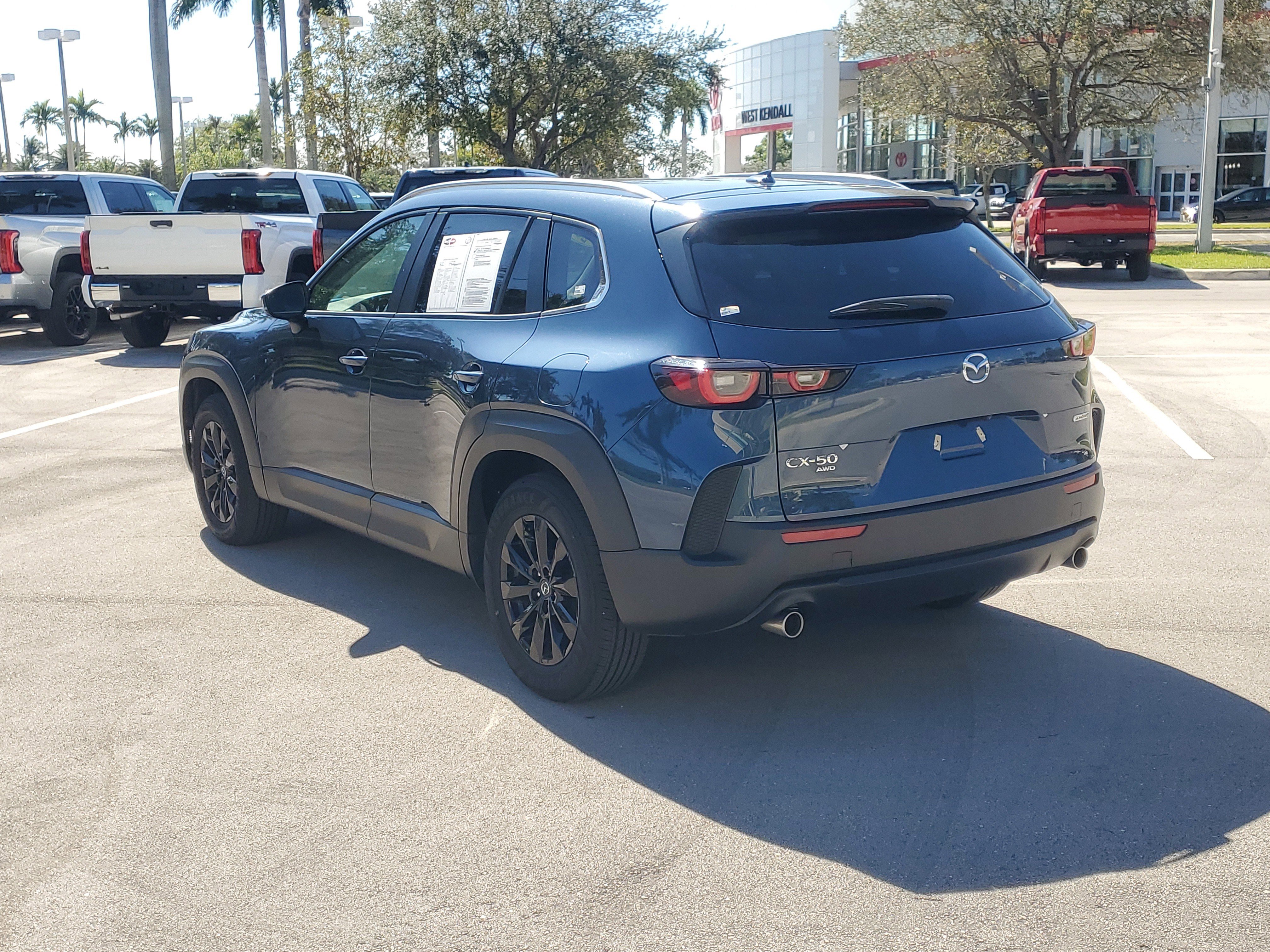 Used 2024 MAZDA CX-50 AWD 2.5 S w/ Premium Package image 5