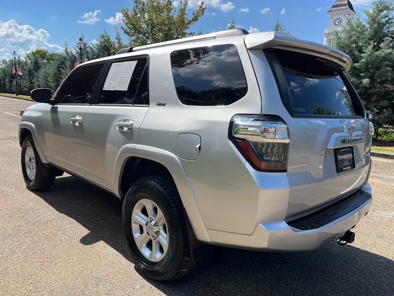 Used 2021 Toyota 4Runner SR5 image 36