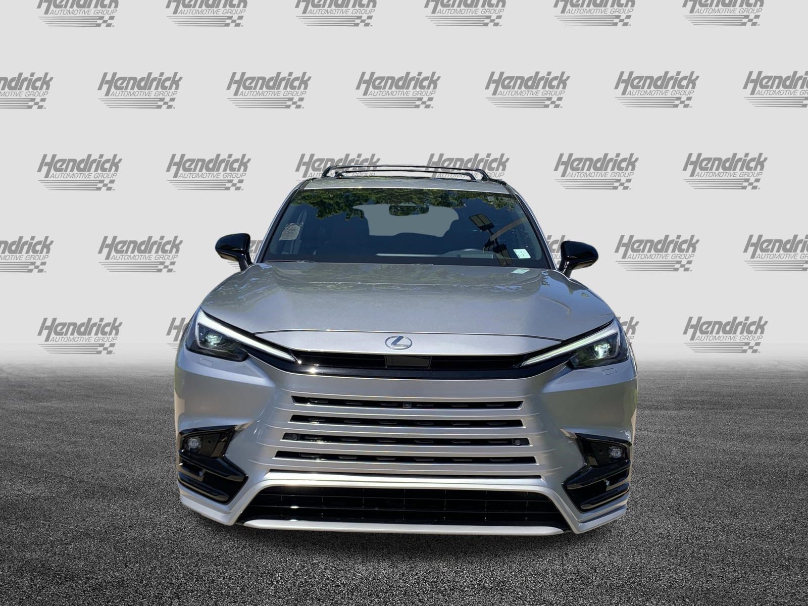 Used 2025 Lexus TX 500h AWD w/ Technology Package image 3