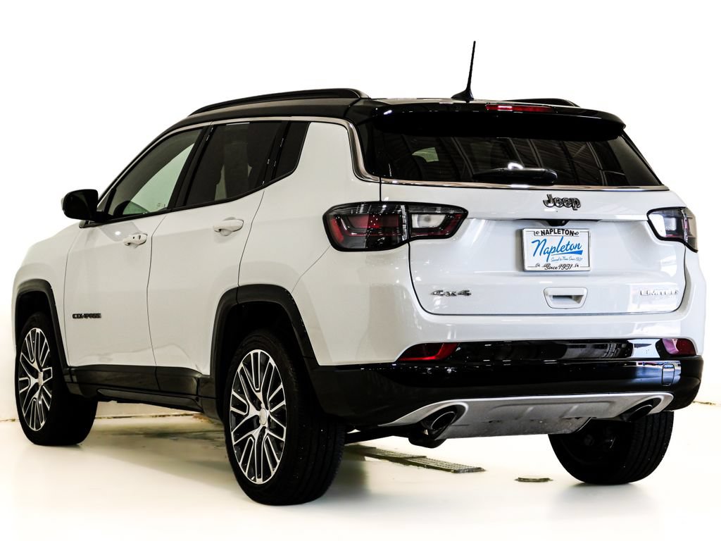 Used 2023 Jeep Compass Limited w/ Elite Group AWD/4WD image 9