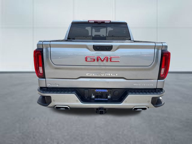 Used 2024 GMC Sierra 1500 Denali w/ Technology Package AWD/4WD image 3