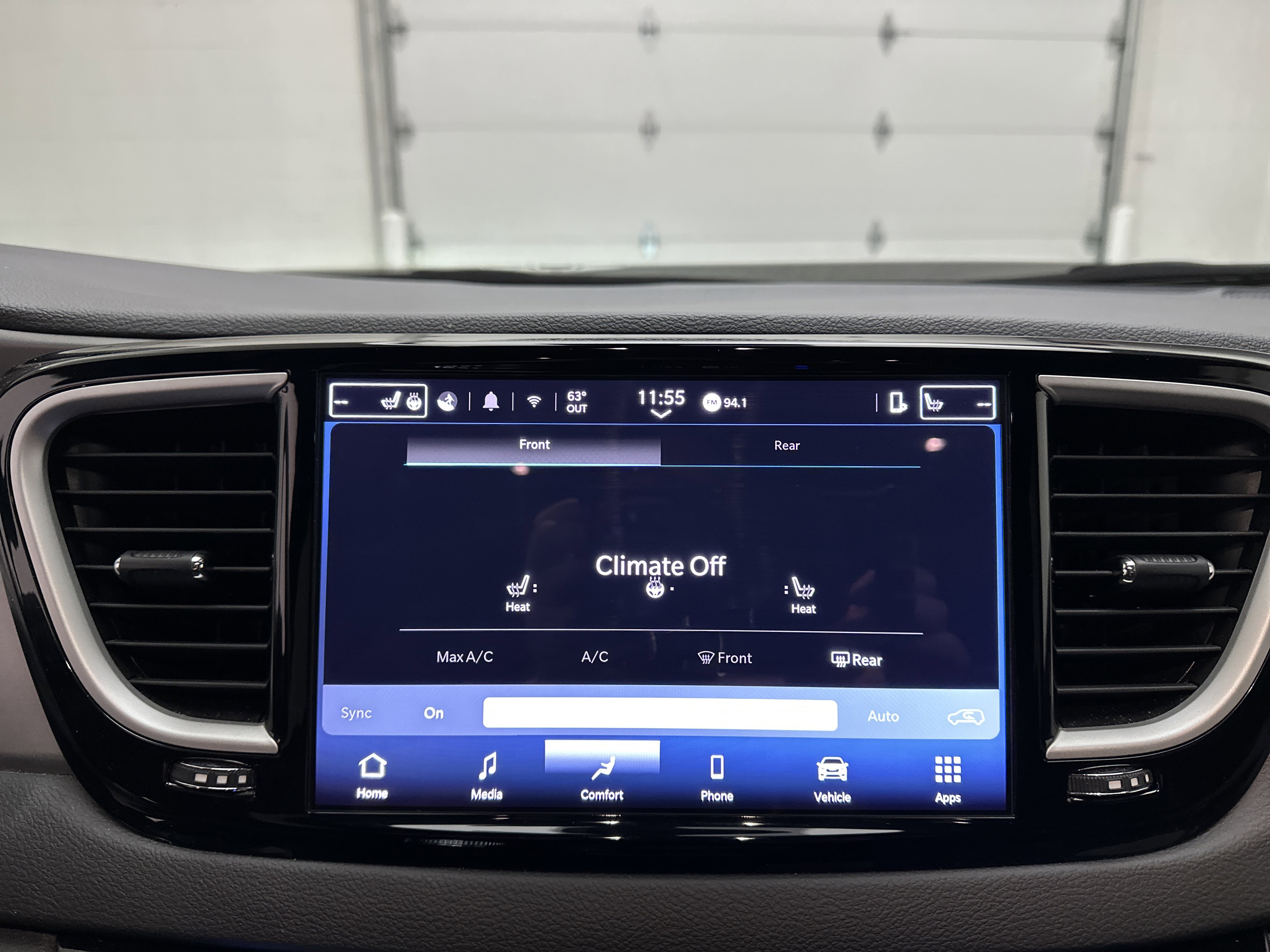 Used 2025 Chrysler Pacifica Select FWD image 35