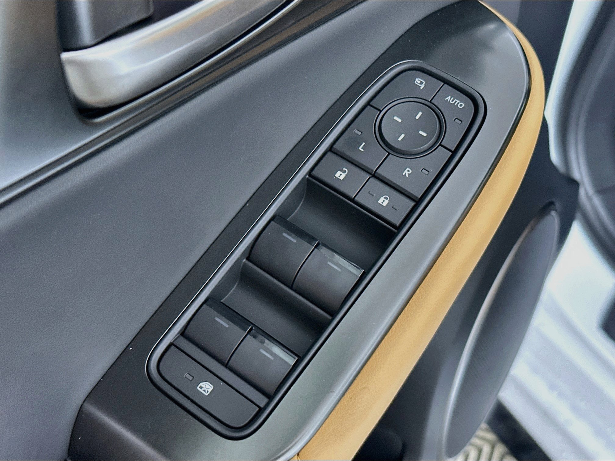 New 2026 Lexus IS 350 F Sport AWD/4WD image 17