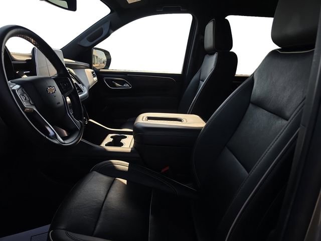 Used 2023 Chevrolet Suburban Premier AWD/4WD image 11