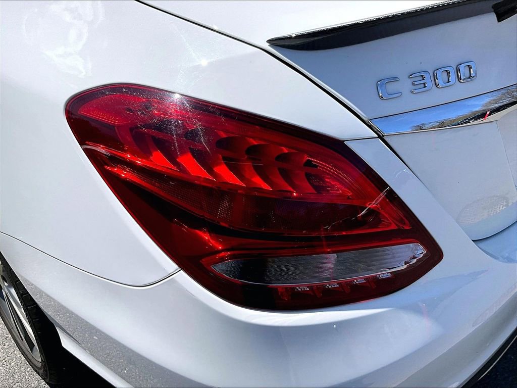 Used 2018 Mercedes-Benz C 300 4MATIC Sedan image 28