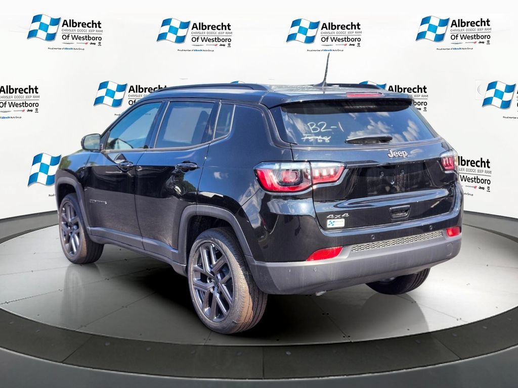 New 2026 Jeep Compass Limited AWD/4WD image 3