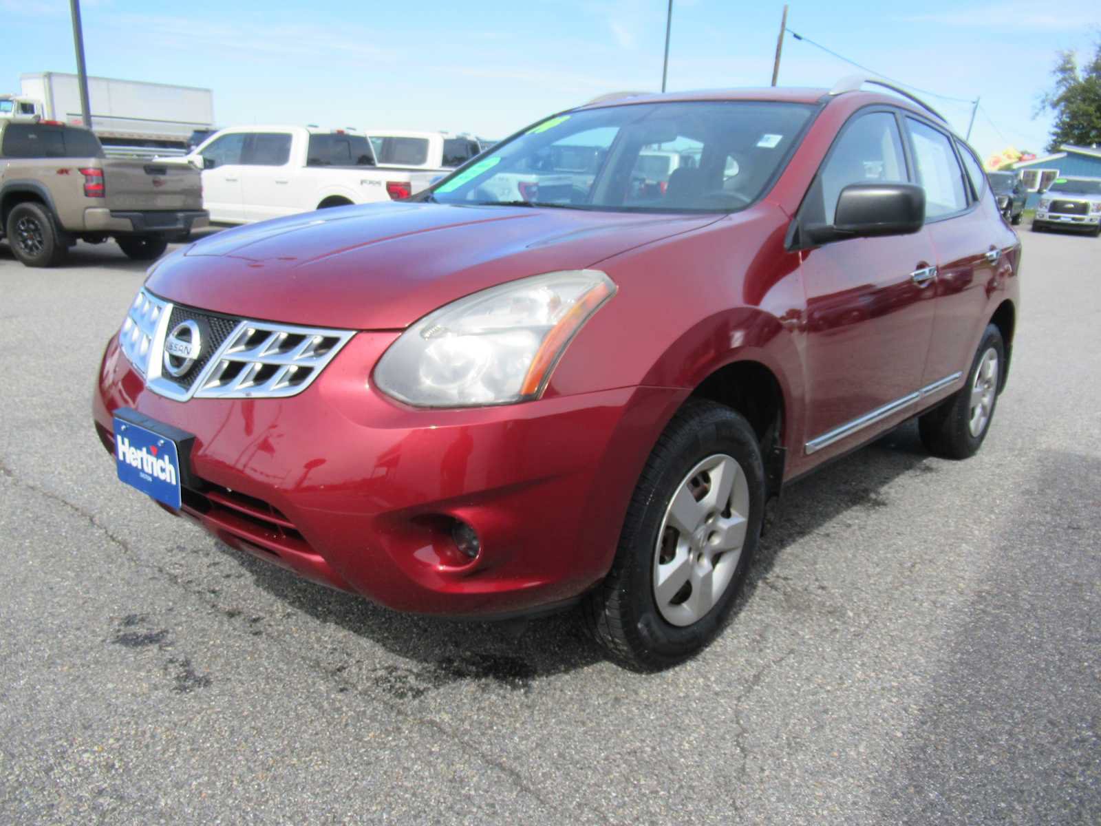 Used 2014 Nissan Rogue S w/ Convenience Package AWD/4WD image 1