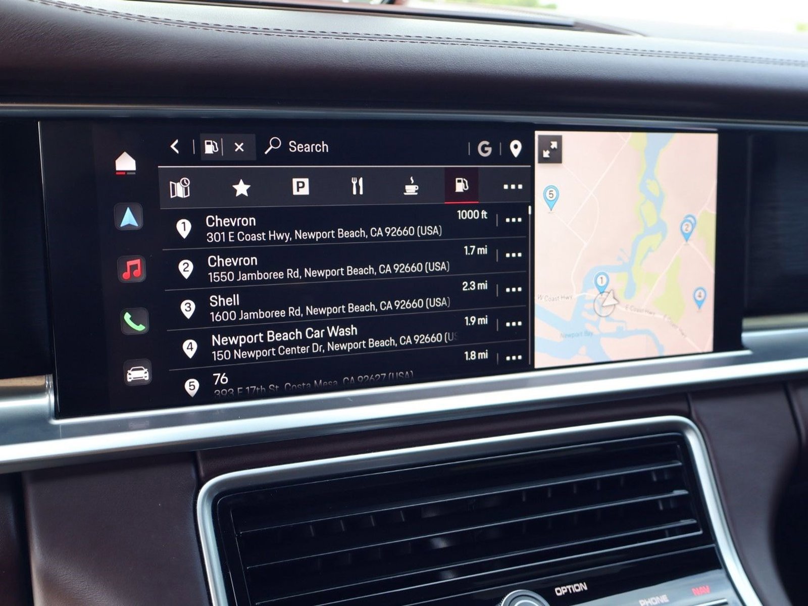 Certified 2023 Porsche Panamera Platinum Edition RWD image 18