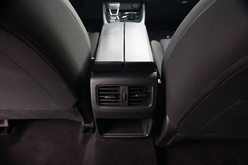 Used 2023 Nissan Rogue S FWD image 33