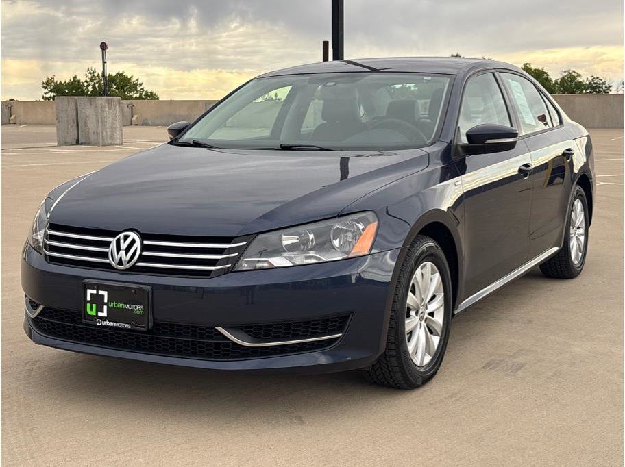 Used 2014 Volkswagen Passat 1.8T Wolfsburg Edition image 3
