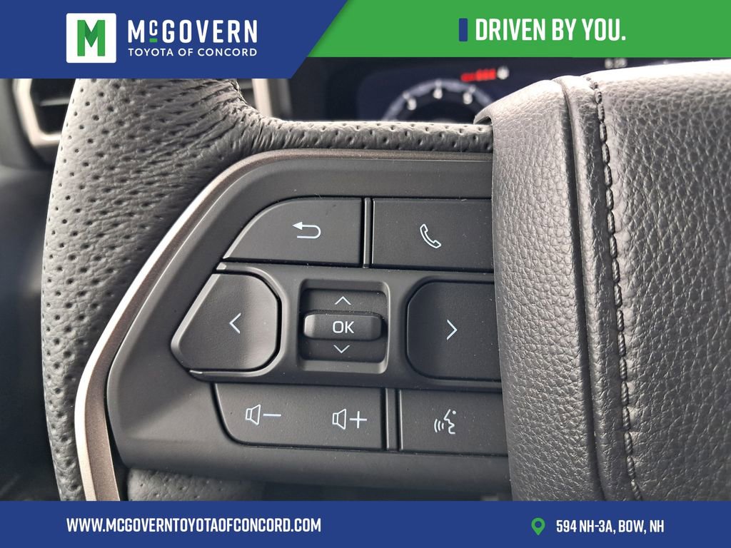 Used 2025 Toyota Tacoma TRD Sport image 24