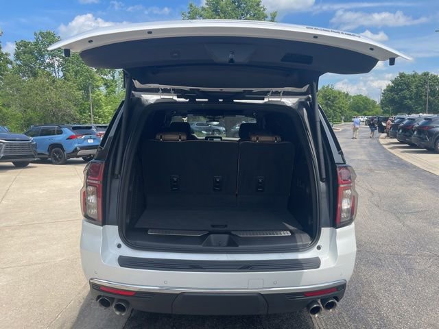 Used 2023 Chevrolet Tahoe Premier w/ Premium Package AWD/4WD image 33