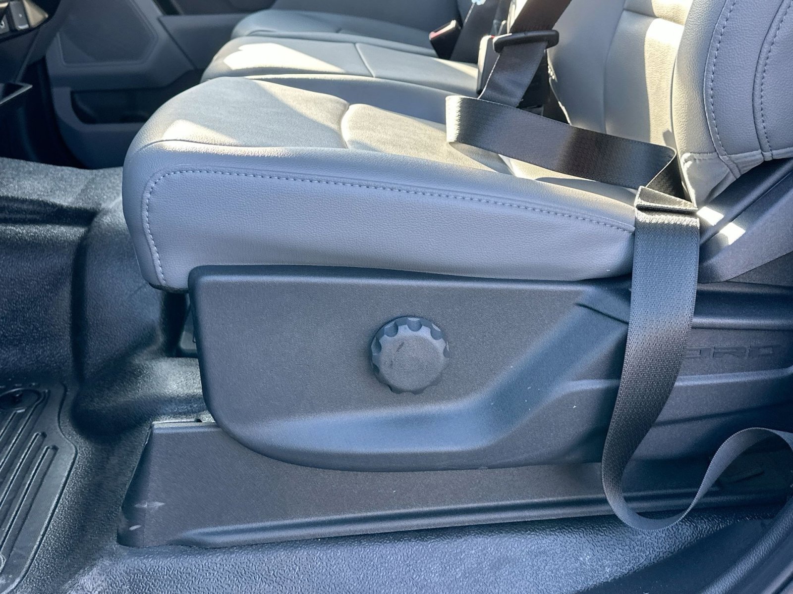 New 2026 Ford F550 4x4 Crew Cab Super Duty w/ XL Chrome Package image 15