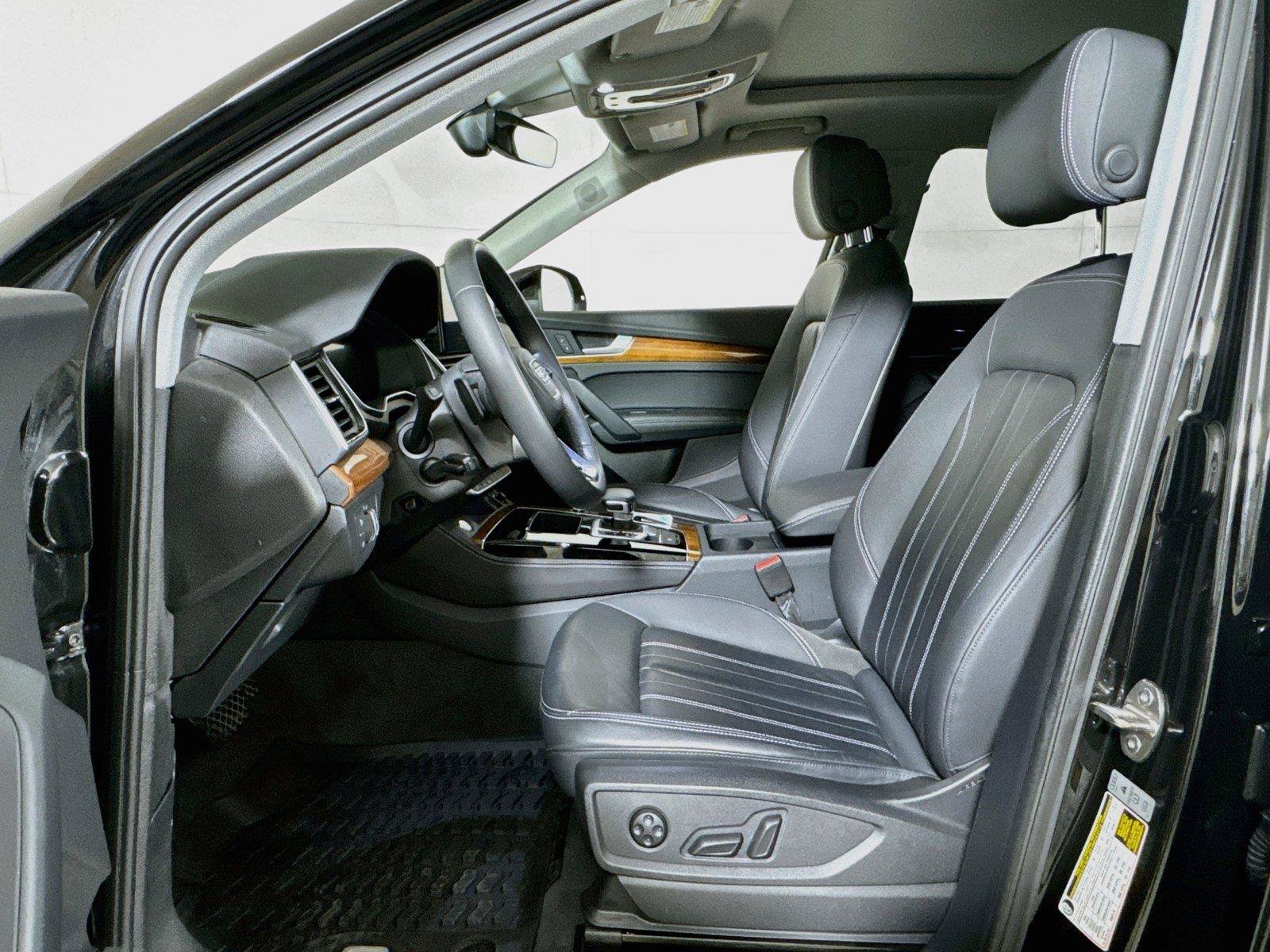 Used 2023 Audi Q5 2.0T Premium Plus w/ Premium Plus Package AWD/4WD image 20