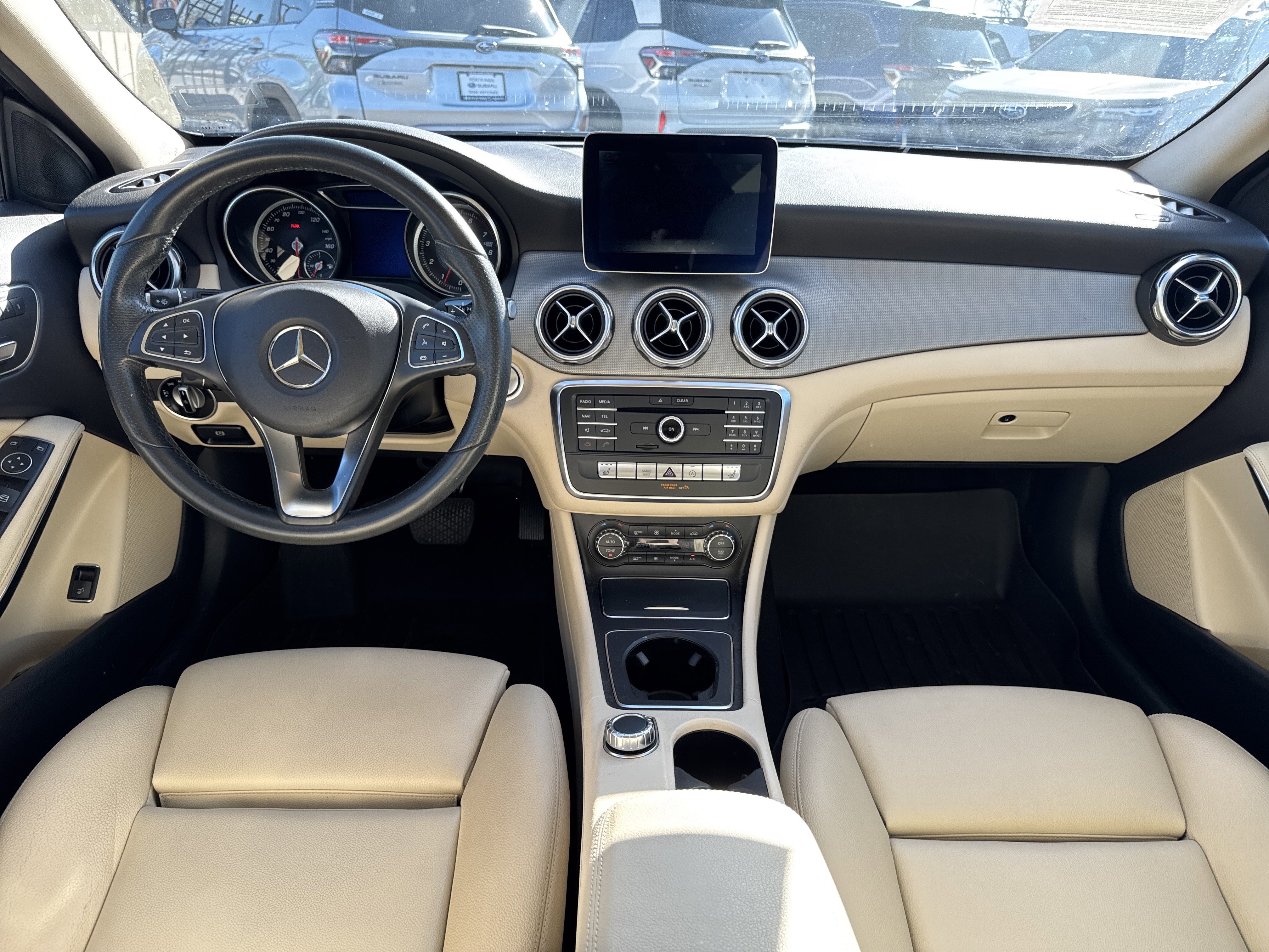 Used 2018 Mercedes-Benz GLA 250 image 10