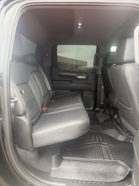 Used 2024 GMC Sierra 1500 SLT image 8