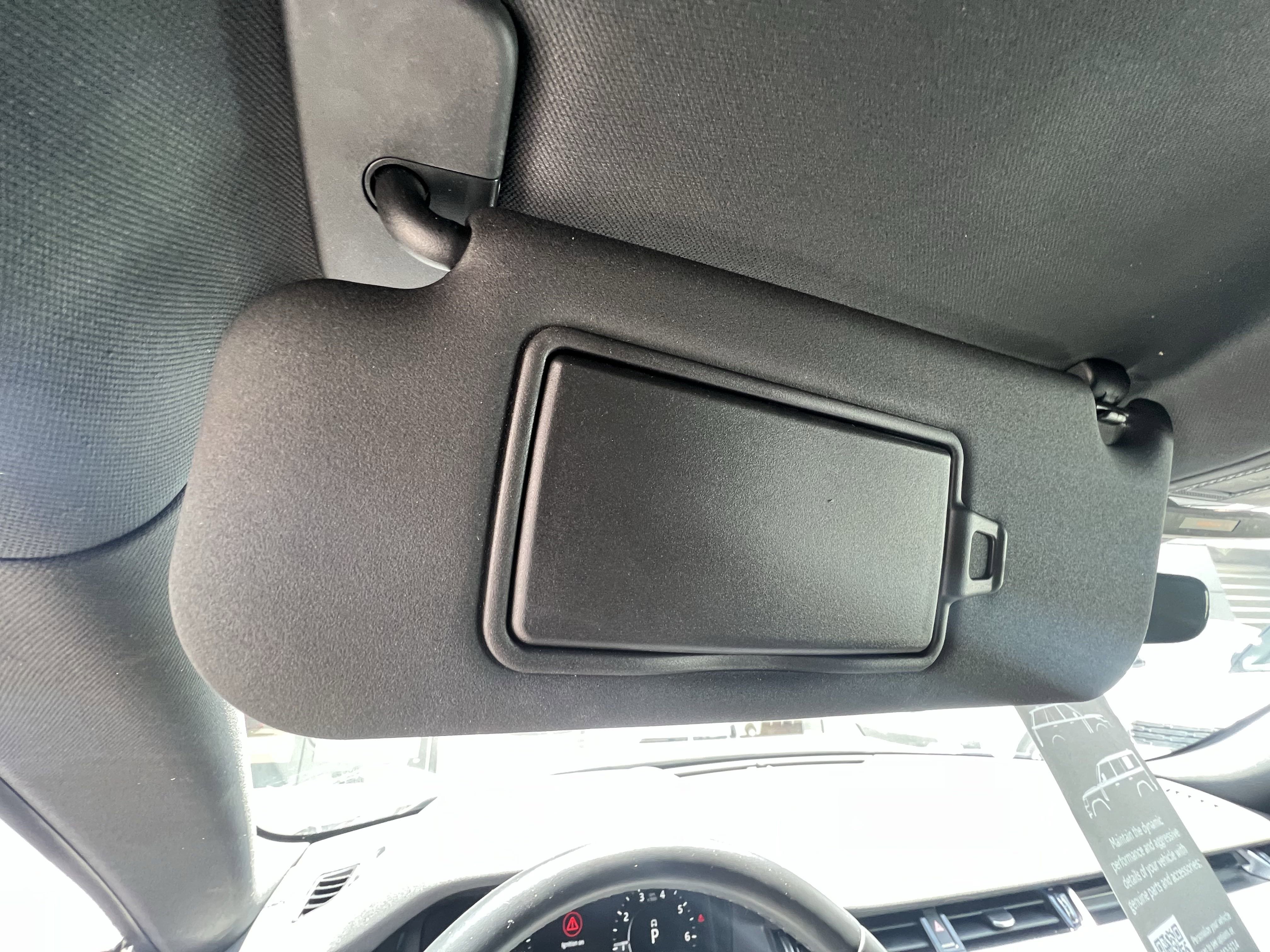 Certified 2022 Land Rover Range Rover Evoque SE image 23