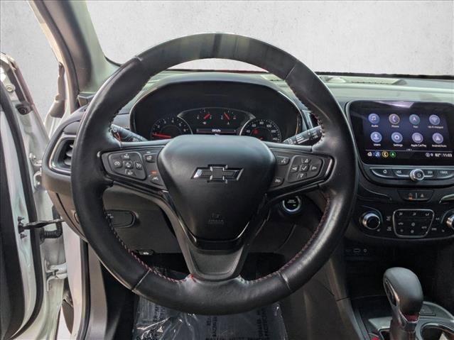 Used 2022 Chevrolet Equinox RS w/ Infotainment Package image 18