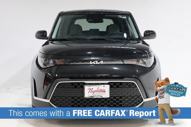 Used 2025 Kia Soul LX w/ LX Technology Package FWD image 2
