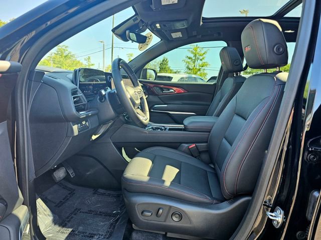 Used 2025 Chevrolet Traverse Z71 w/ Enhanced Driving Package AWD/4WD image 18