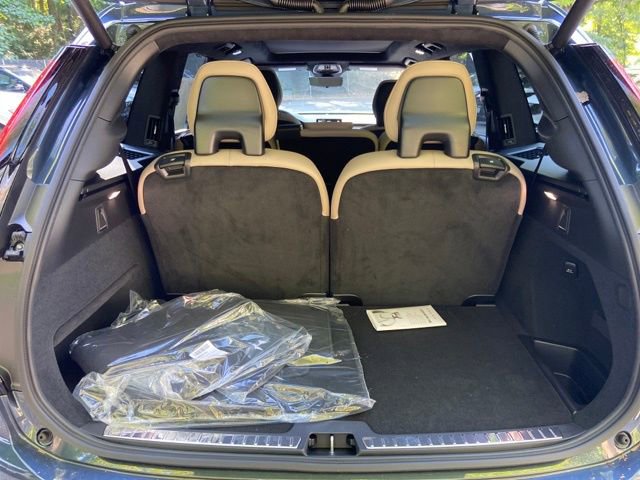 New 2026 Volvo XC90 B6 Ultra w/ Lounge Package image 21